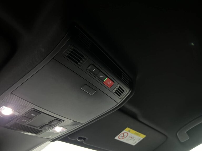 autobazar_0b2d2352d8e4ad757f46a995e3af819f