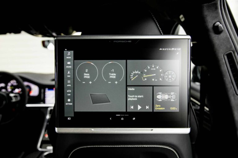 autobazar_72654ff7fddfd17e103f38ac2592212e