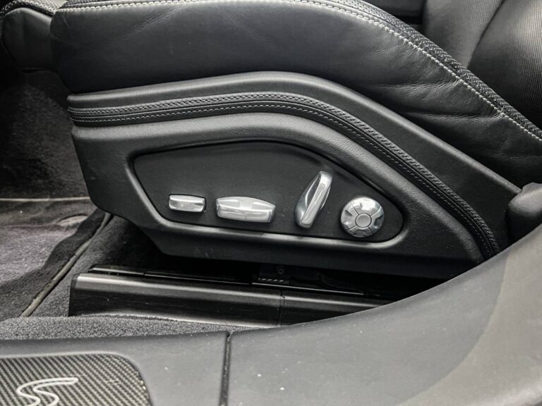 autobazar_8a748f152ce7f337d21e74c40785c335