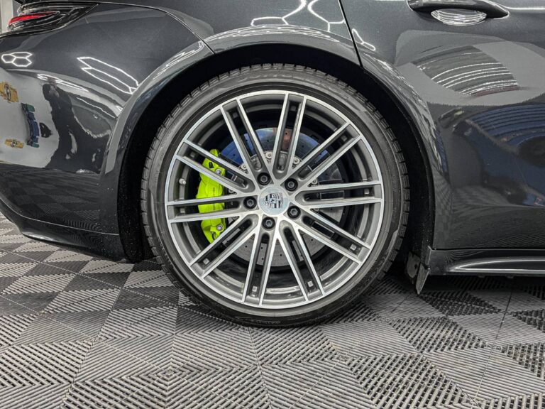 autobazar_9ff69625ee59dd7d958f08b32b9a2b05