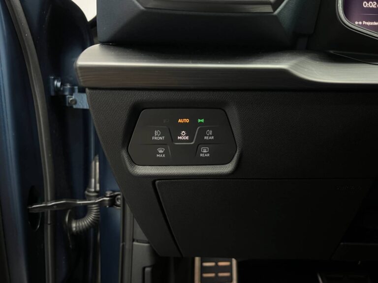 autobazar_618abfd05c04d6452fa878ac49ad6063