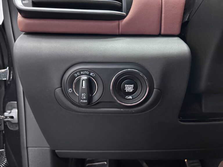 autobazar_eb490ef4972a10047f46b158290020c0