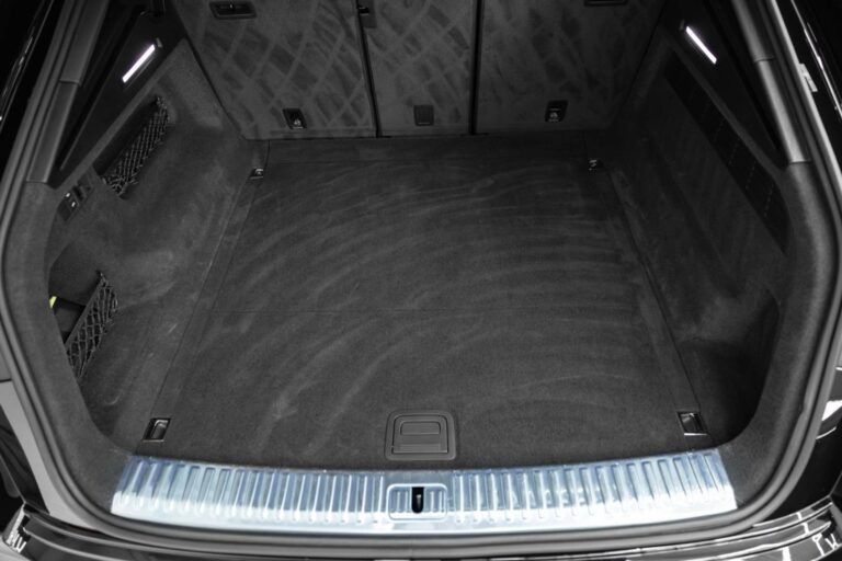 photo-1777190181