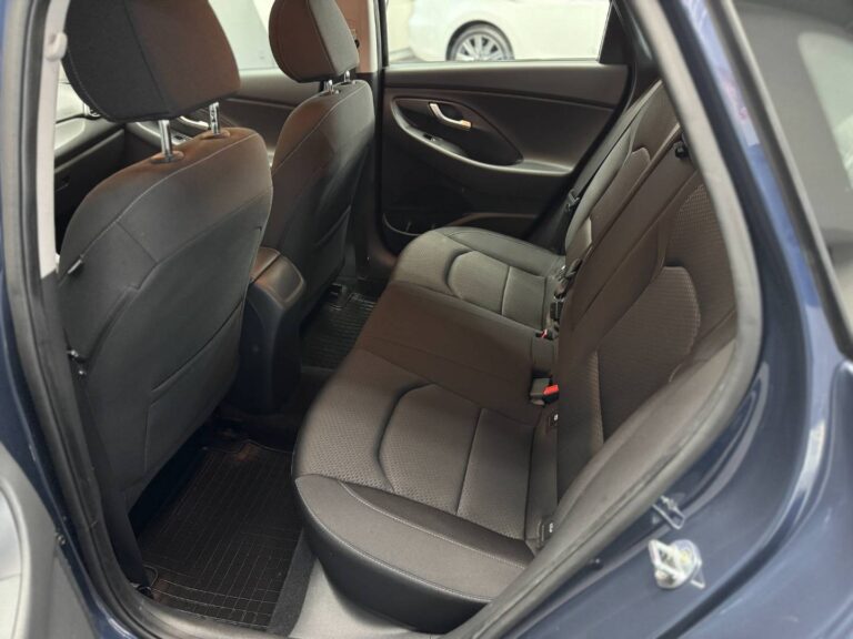 autobazar_0796ade83136d94f362905fccb9e50ed