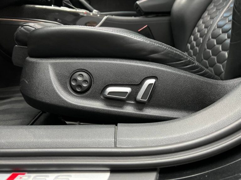 autobazar_0b597e009c90e538739f14bf4ca2e2e3