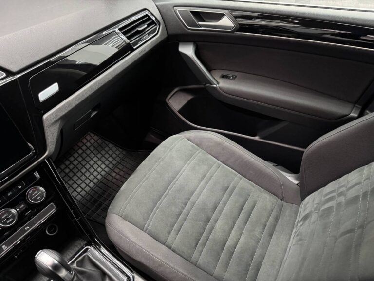 autobazar_0ba24c63fb570e3bba7c98c8e508c889