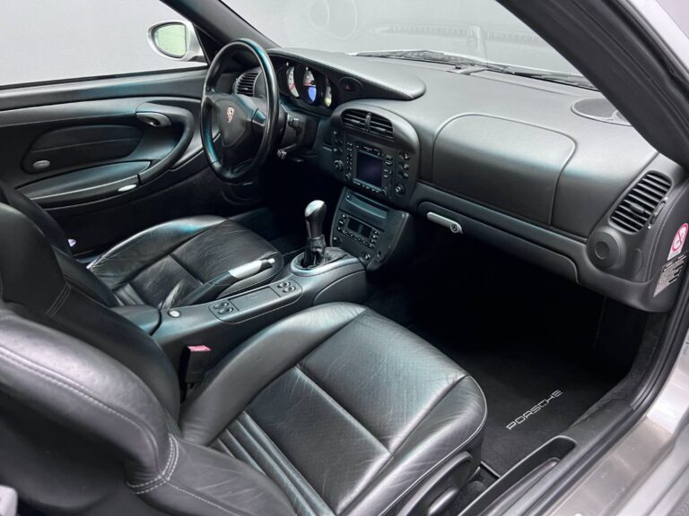 autobazar_6d850d3fa6c0c009524a5ca76174bb42