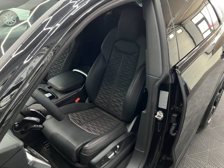 autobazar_a0a50f6cd8d09436041599bdf13131fa