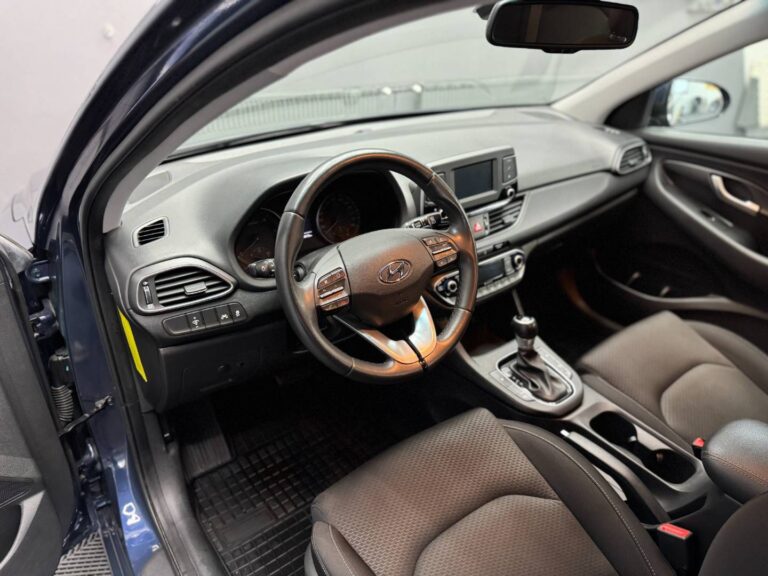 autobazar_dc556df7d399320666c051af1593137b