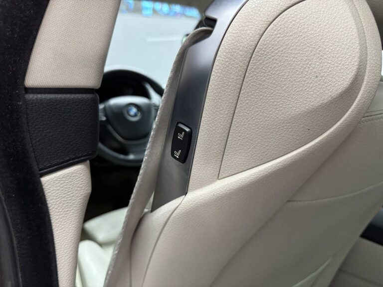 autobazar_01e0e891d423b9bc0bf492e5d9053371
