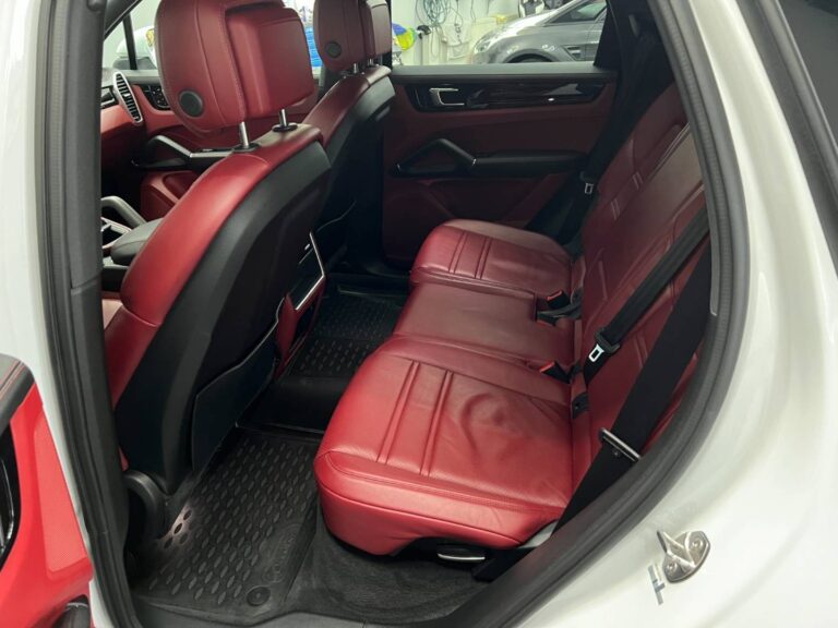 autobazar_f4ed78948e0370431a87bb6c29a98e56