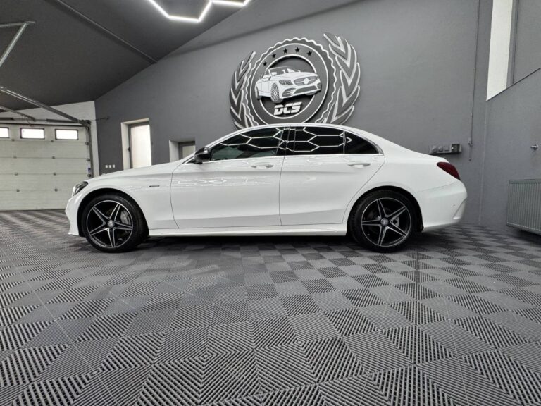 autobazar_03340d9bf3be4dc8df84380caa0bbb37