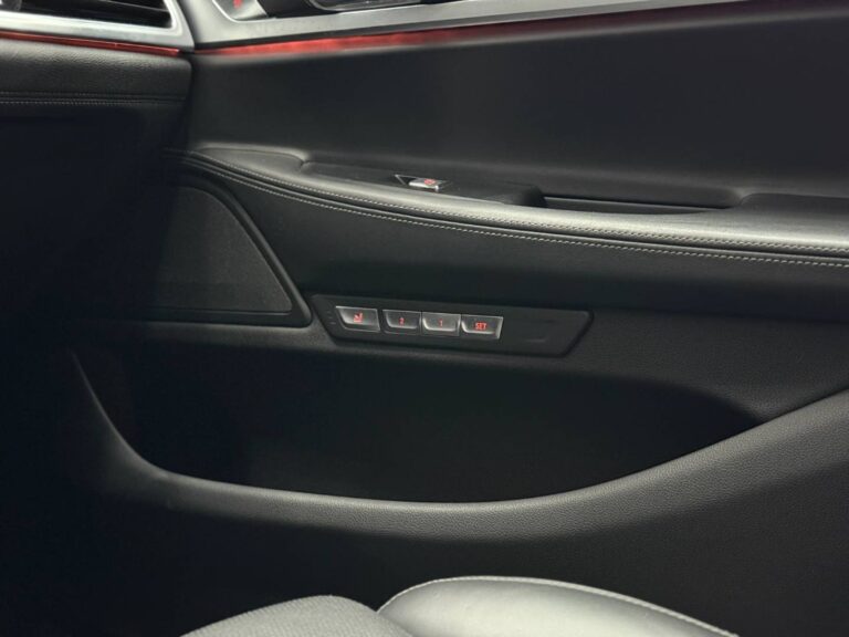 autobazar_b38a06e370d883200c78aeae68e50779