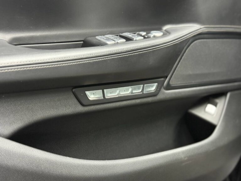 autobazar_c8a92aa58962e0cdafcabbb450648a8b