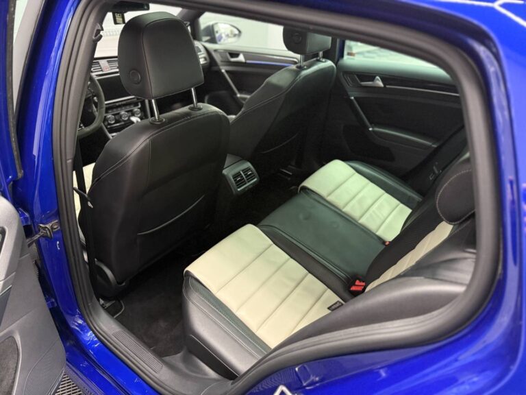 autobazar_d93daed921f4b235b157dfa0ca036c23