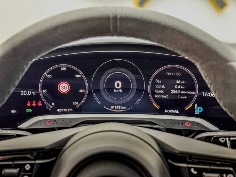 photo-1773746338