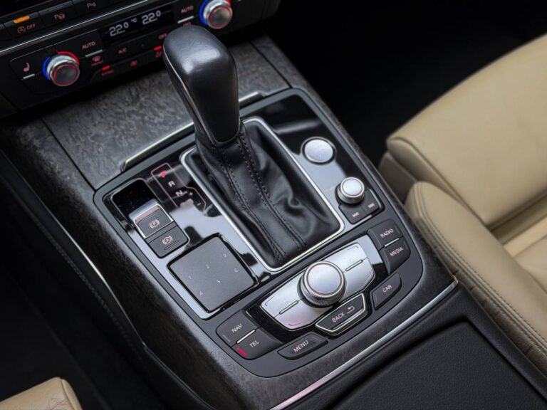 photo-1776592956-1